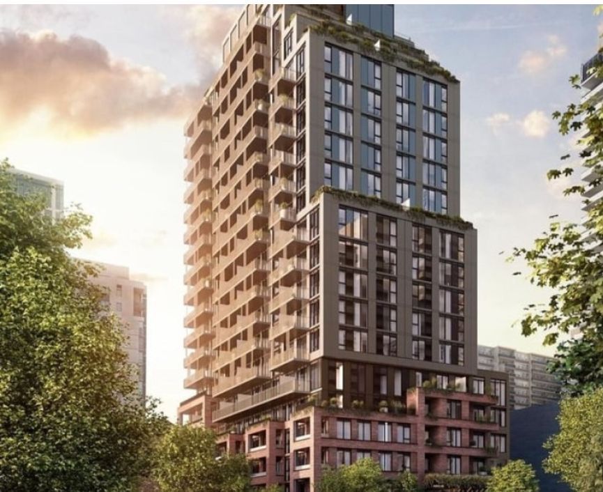 109 Erskine Avenue - Midtown