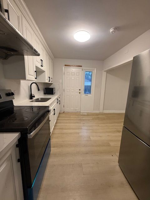 2 Yewfield Crescent - Northeast Midtown