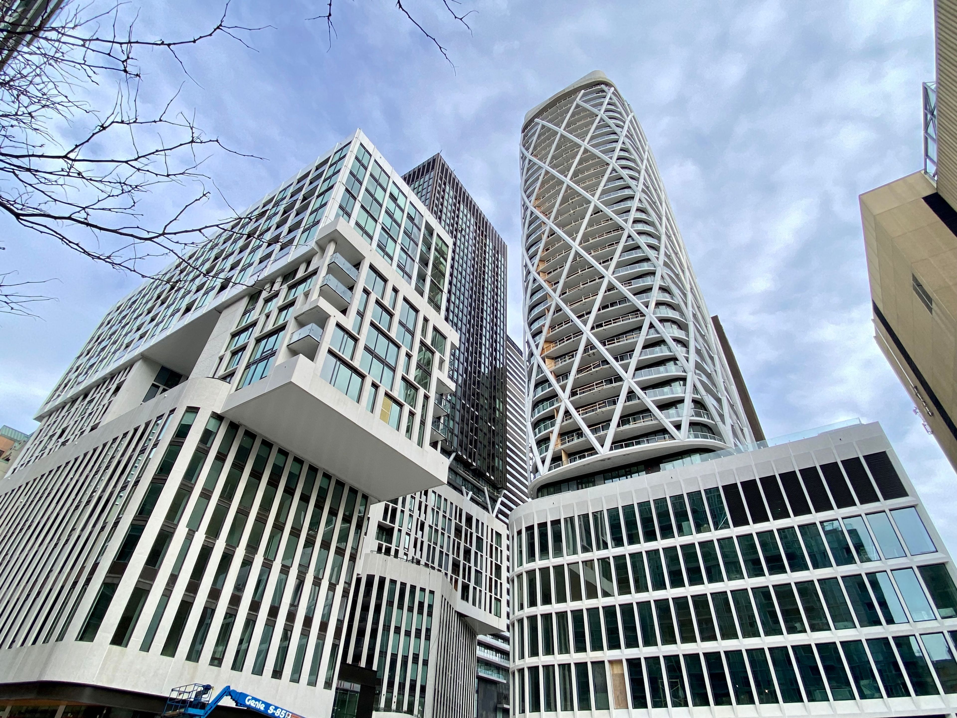 238 Simcoe Street - Downtown