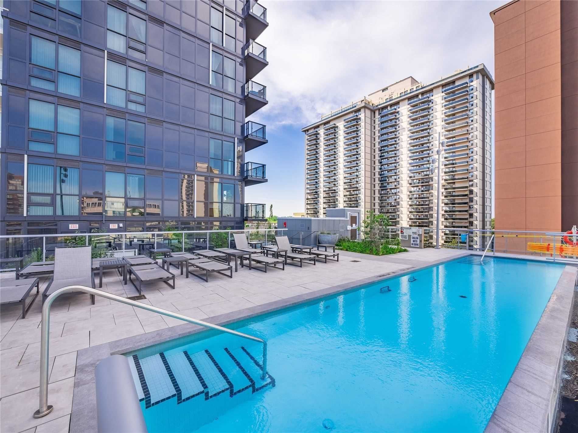 101 Erskine Avenue - Midtown