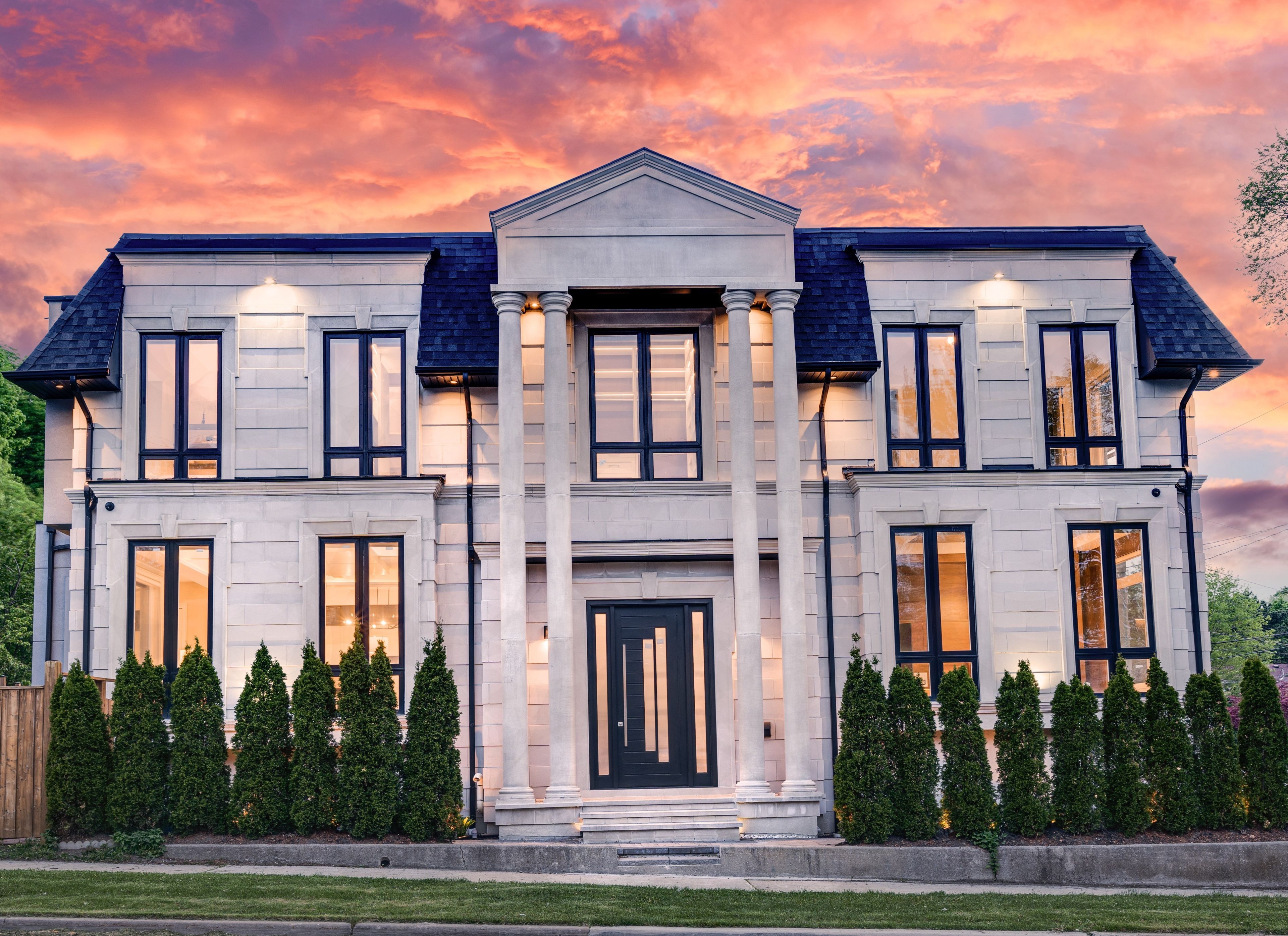 225 Northwood Drive - North York