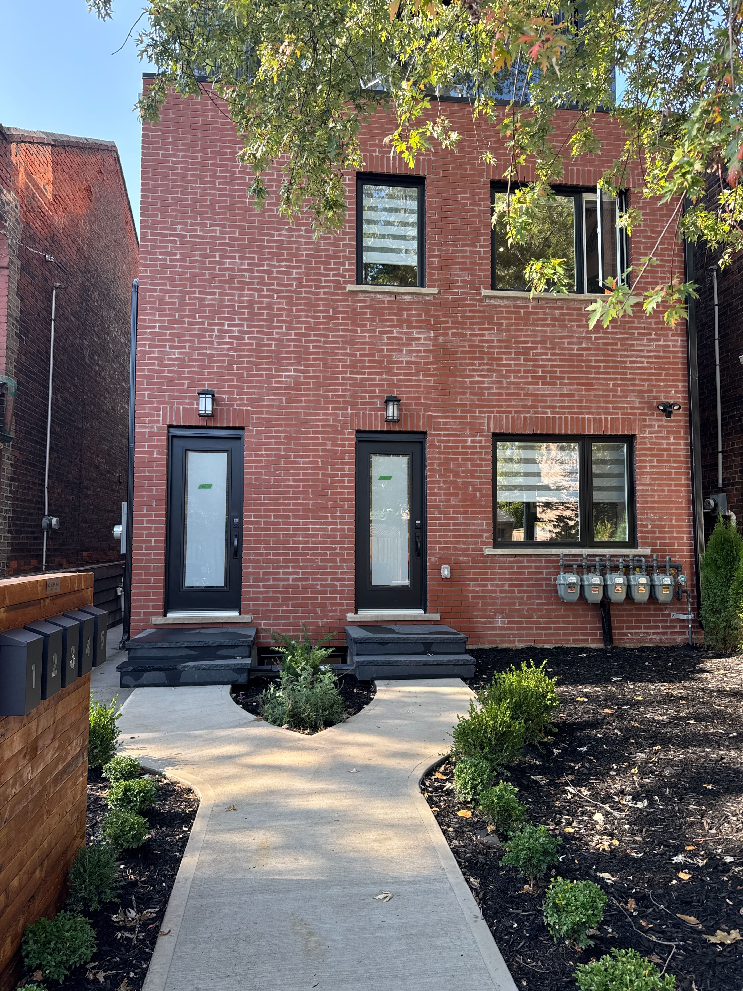 94 Saint Clarens Avenue - Downtown