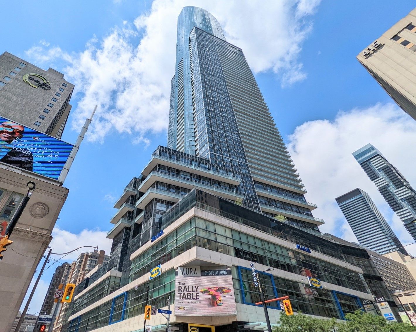386 Yonge Street - Downtown