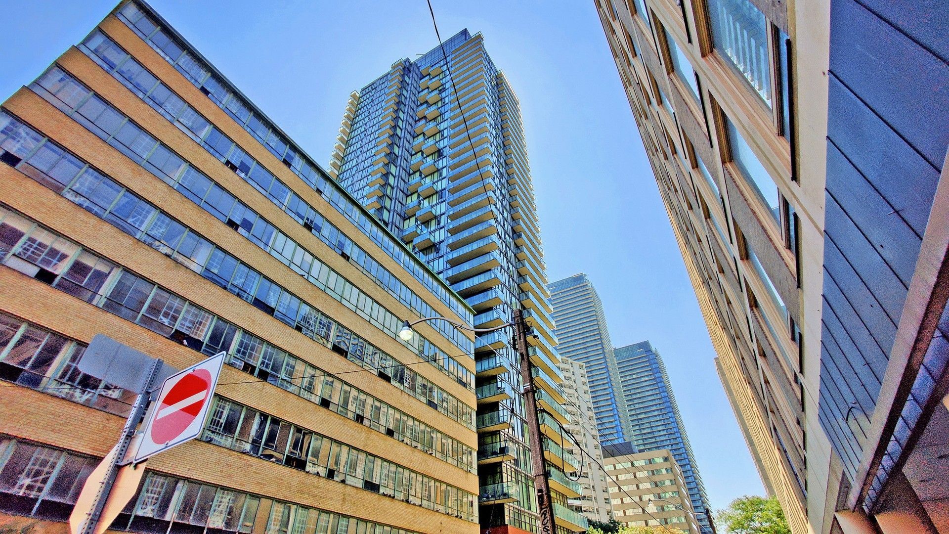 75 St Nicholas Street - Downtown