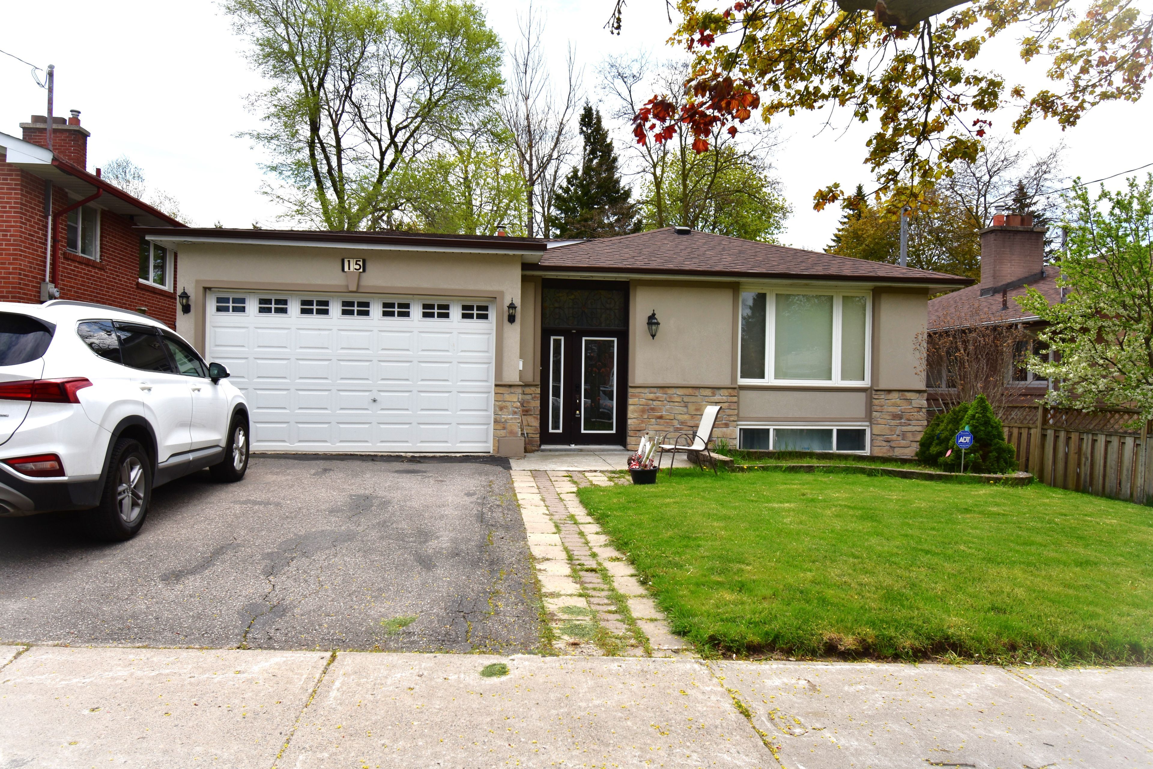 15 Suraty (Basement) Avenue - Scarborough