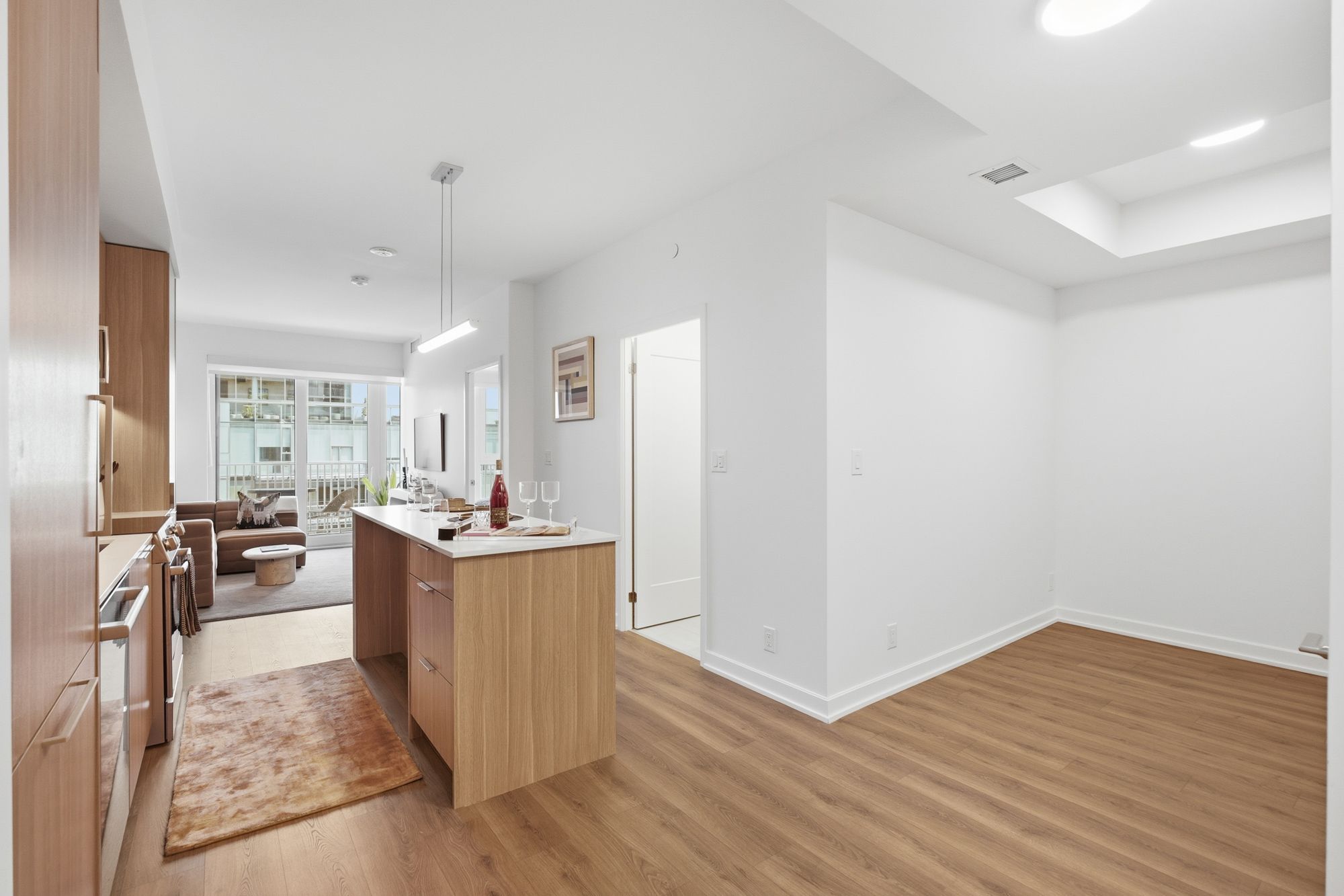 88 Bathurst Street - Downtown