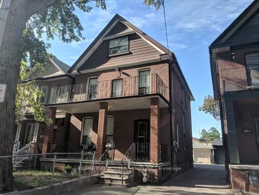 282 Gladstone Avenue - Downtown