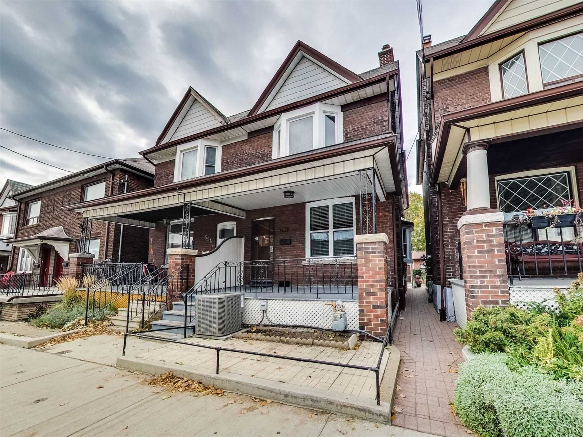 596 Dufferin Street - Downtown