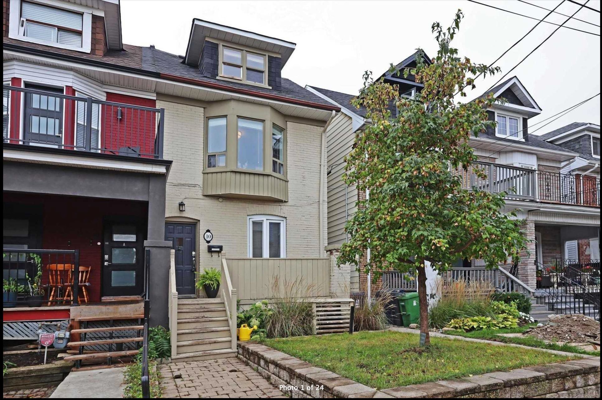 10 Muriel Avenue - East York