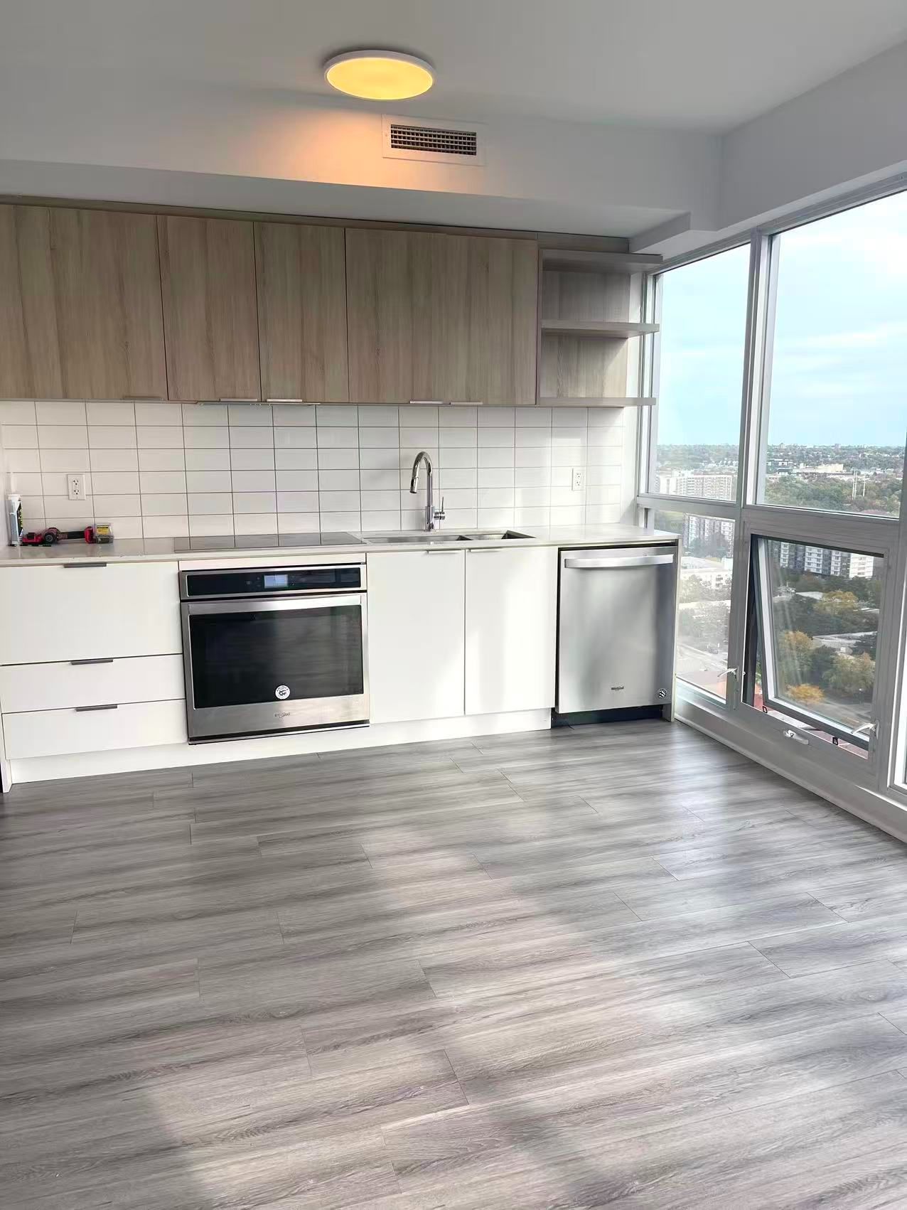 6 Sonic Way - Northeast Downtown