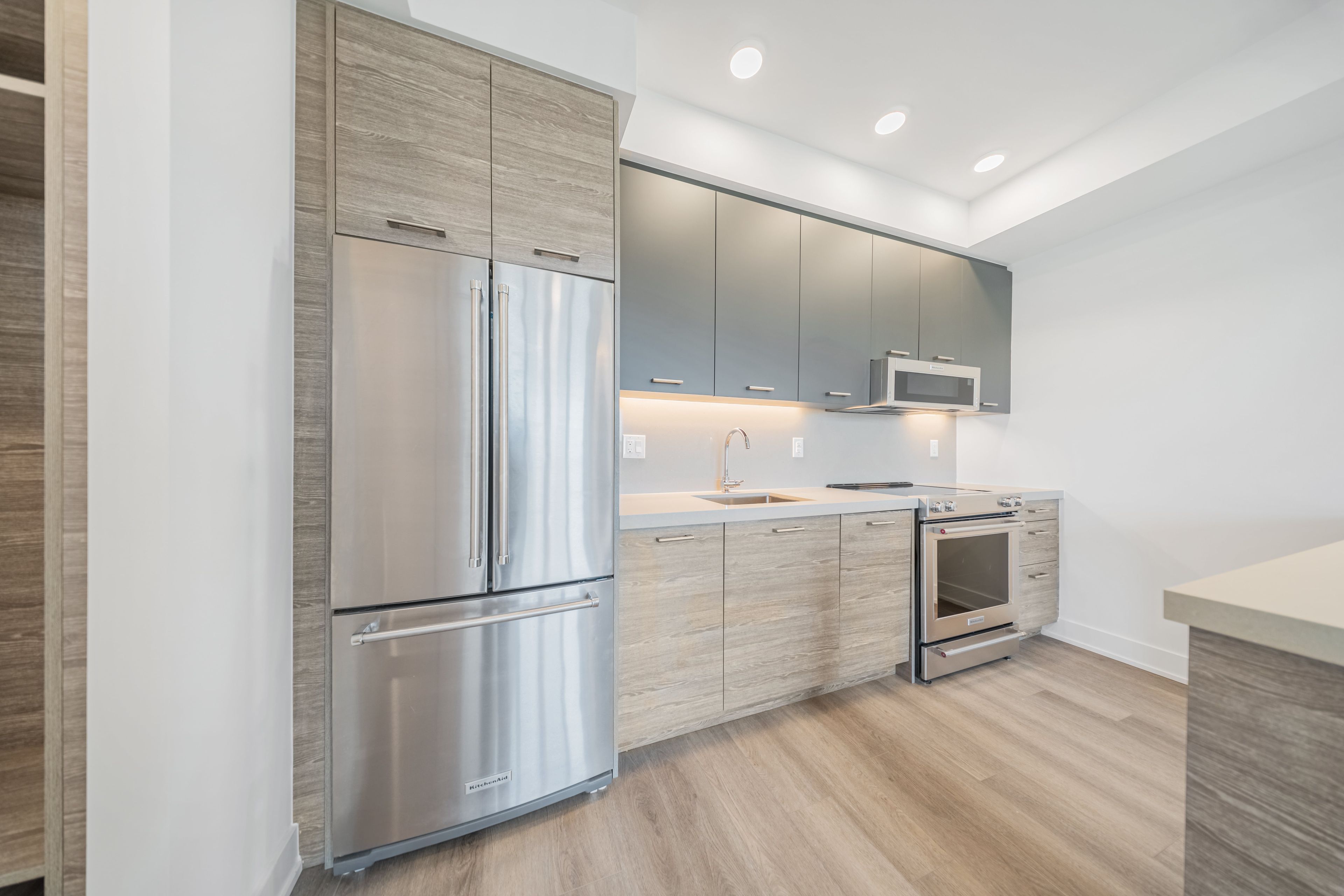 484 Spadina Avenue - Downtown