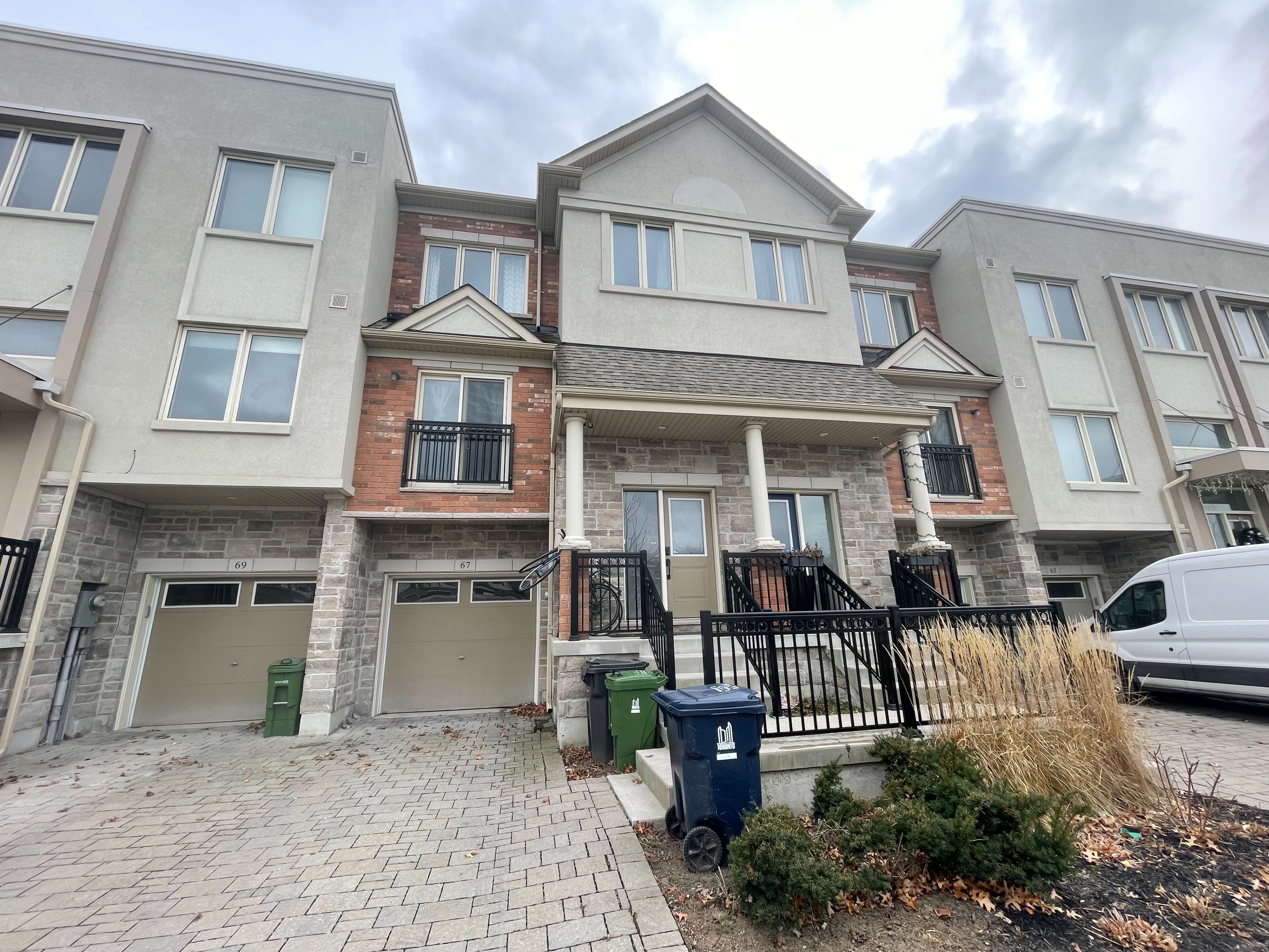 67 Antibes Drive - West North York