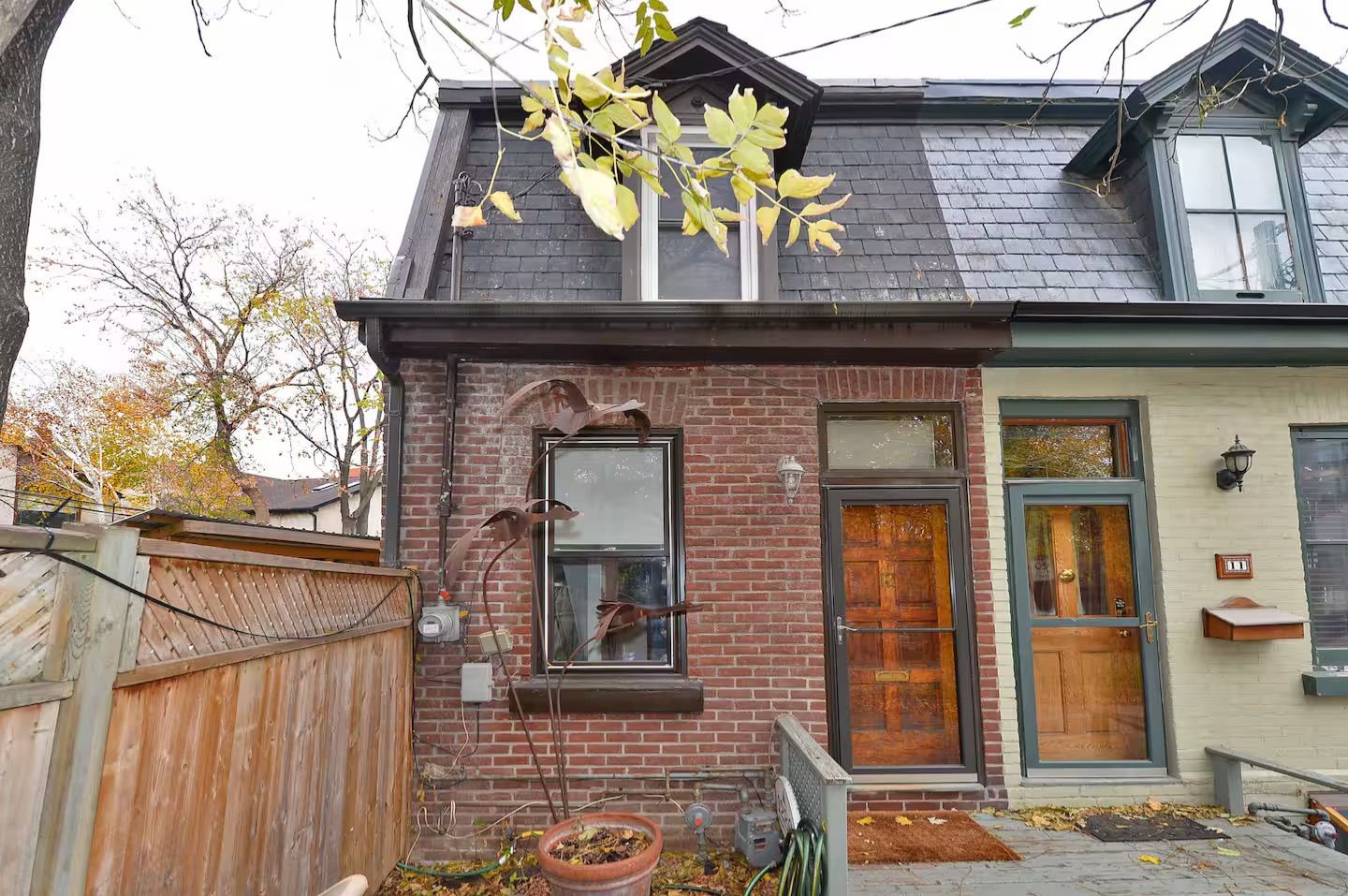 12 Ashby Place - East Downtown