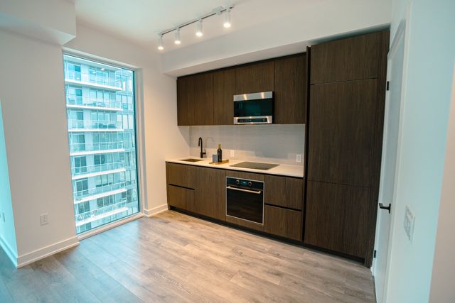 117 Broadway Avenue - Midtown