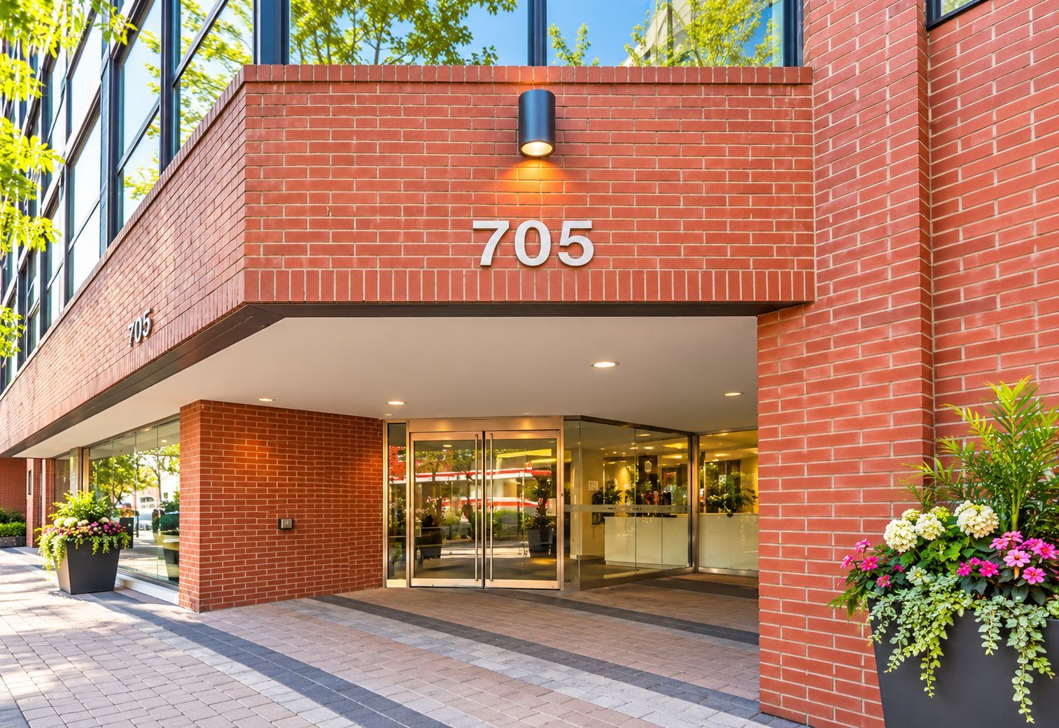 705 King Street - Downtown