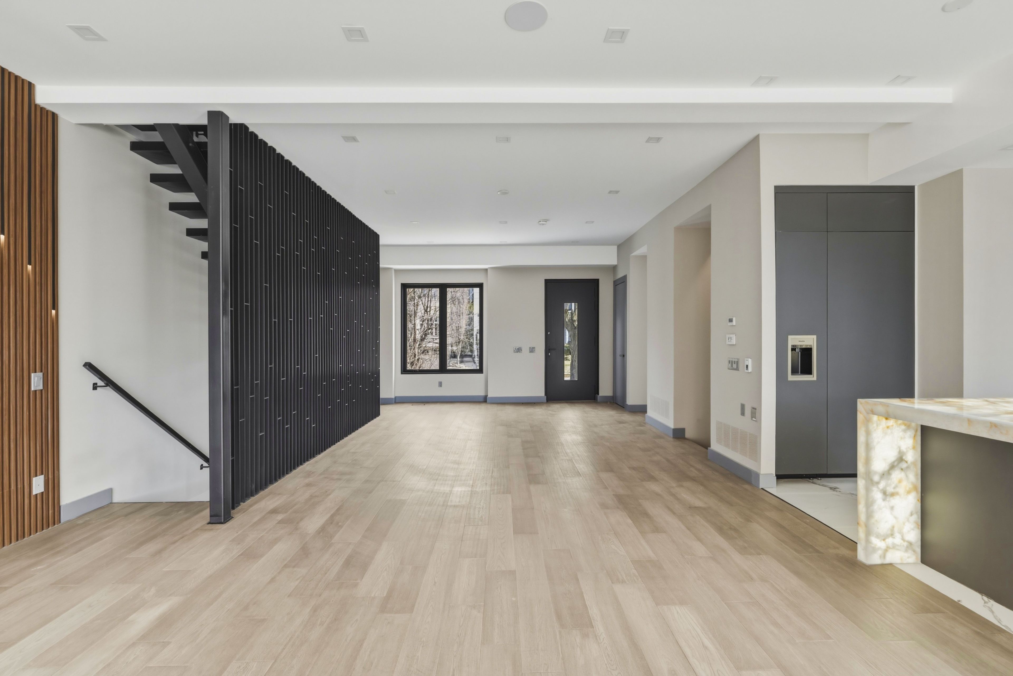 1002 Spadina Road - Uptown