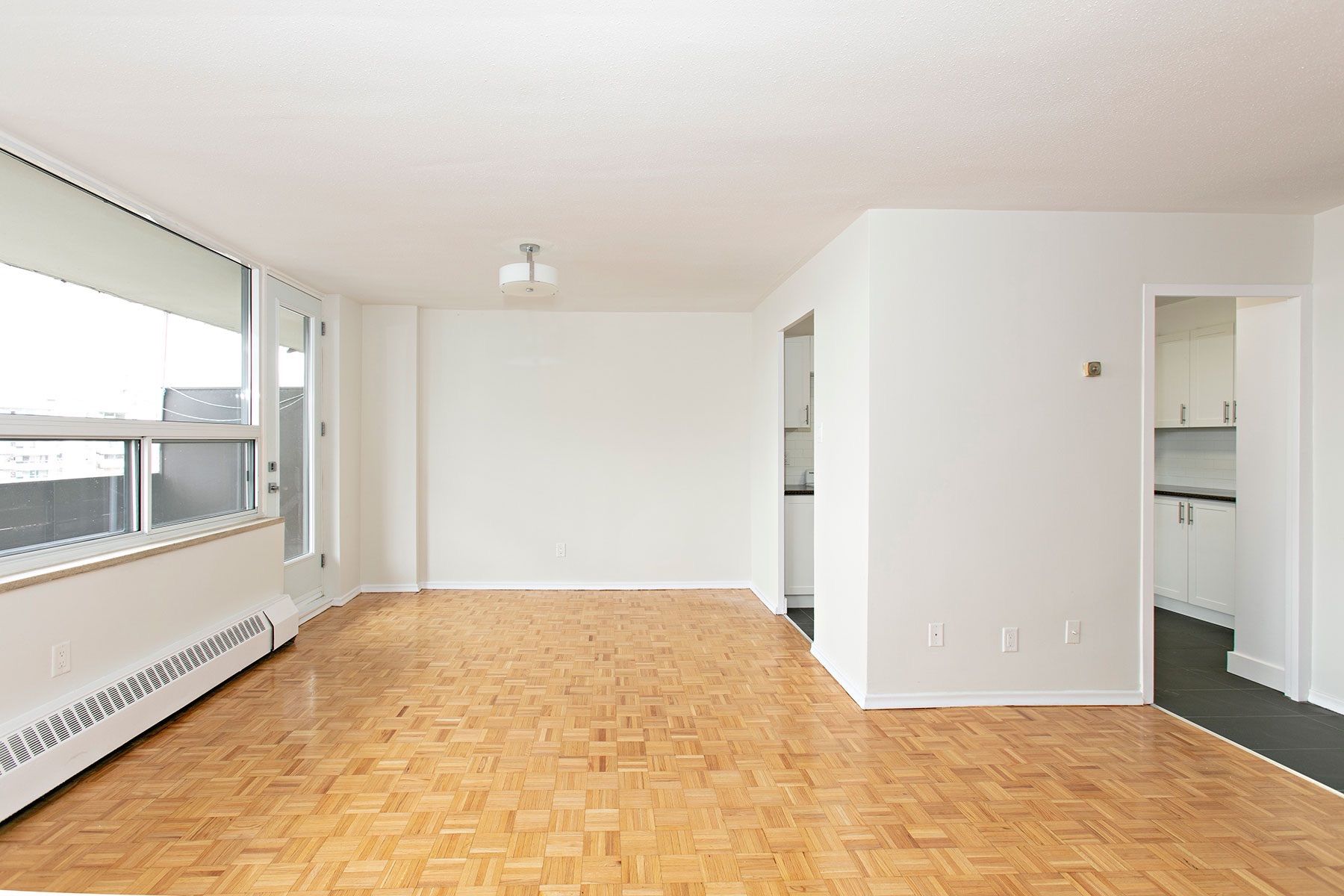 6200 Bathurst Street - West North York