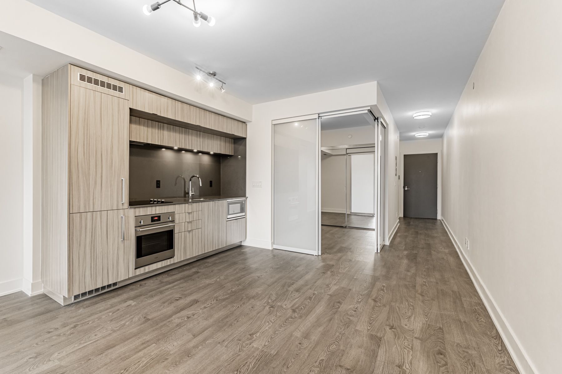 38 Cameron Street - Downtown