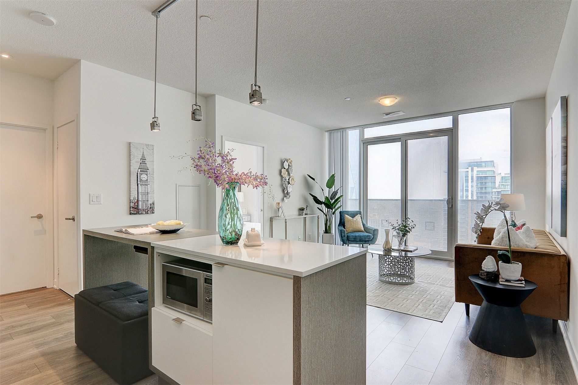 100 Harbour Street - Downtown