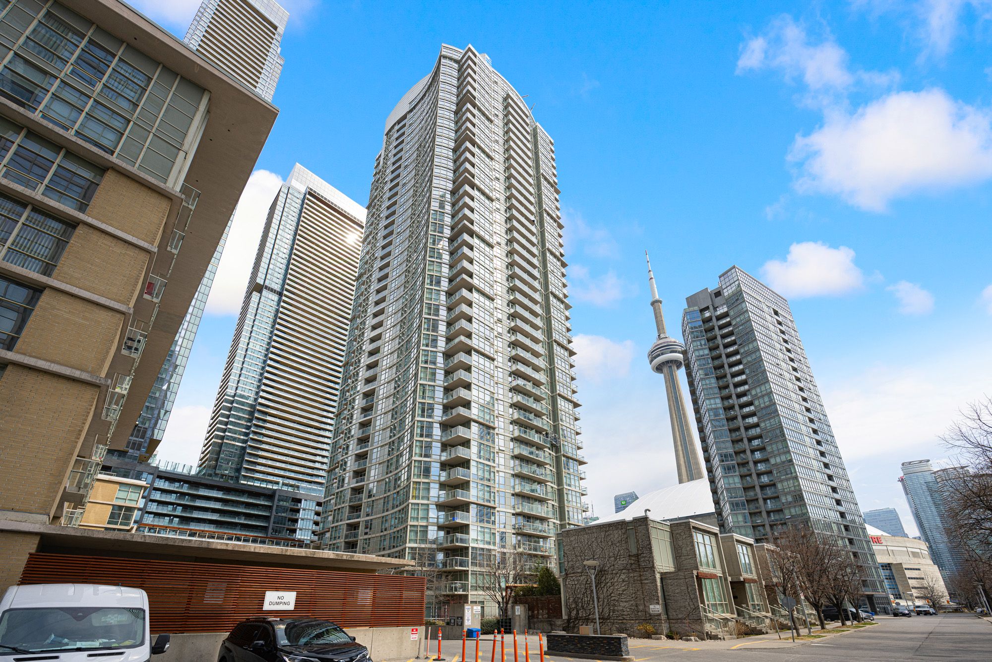 10 Navy Wharf Court - Downtown