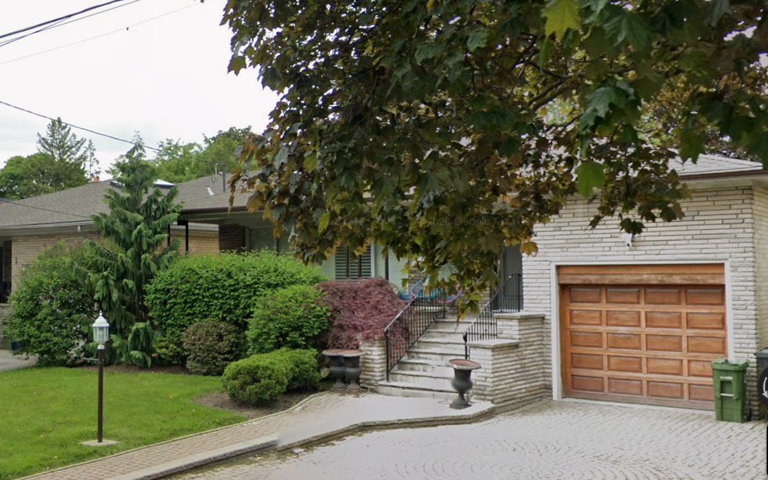 3 Reddick Court - Uptown