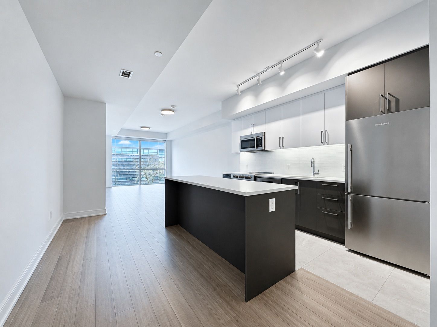 664 Spadina Avenue - Downtown