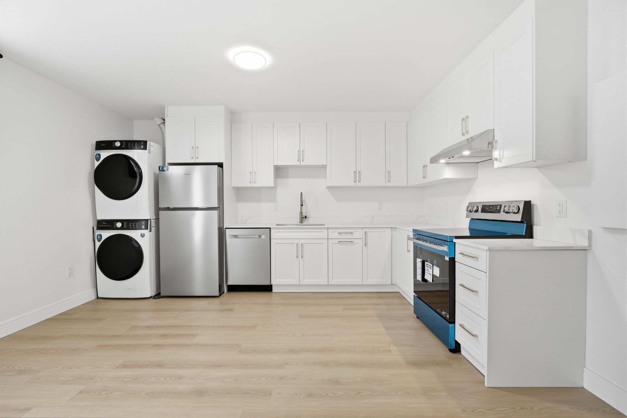53 Bishop Avenue - North York