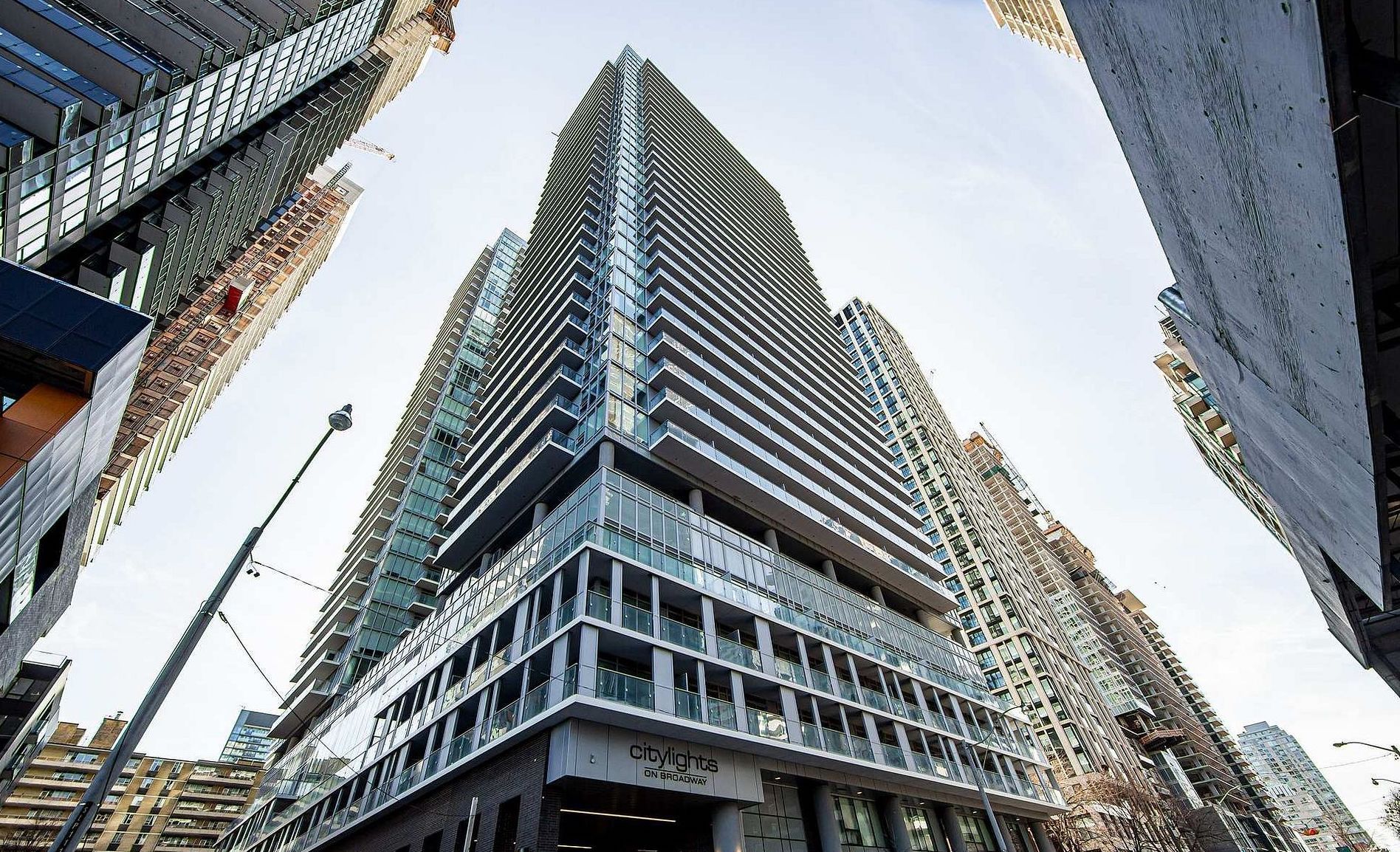 99 Broadway Avenue - Midtown