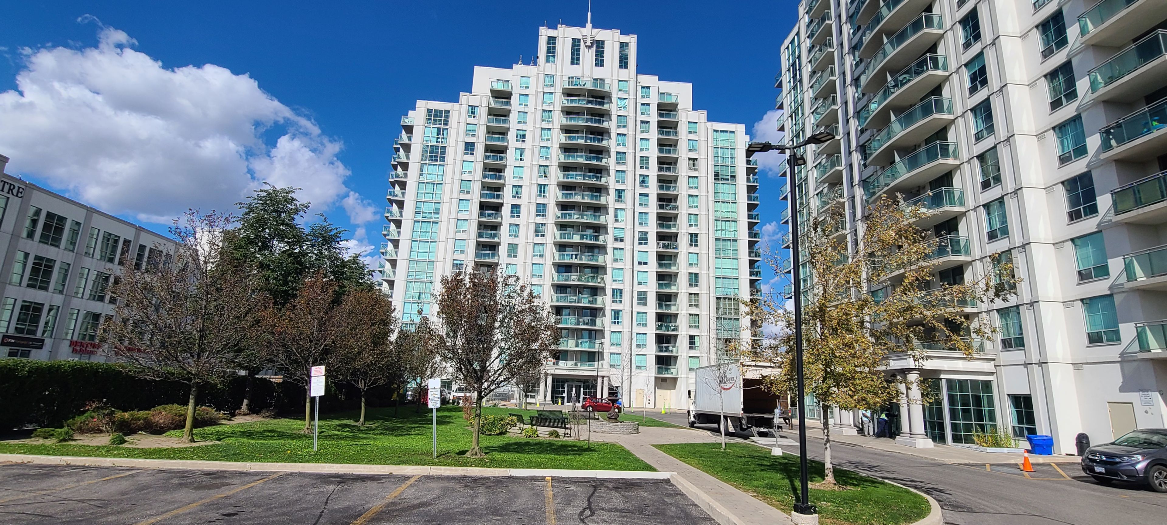 6 Rosebank Drive - North East Scarborough