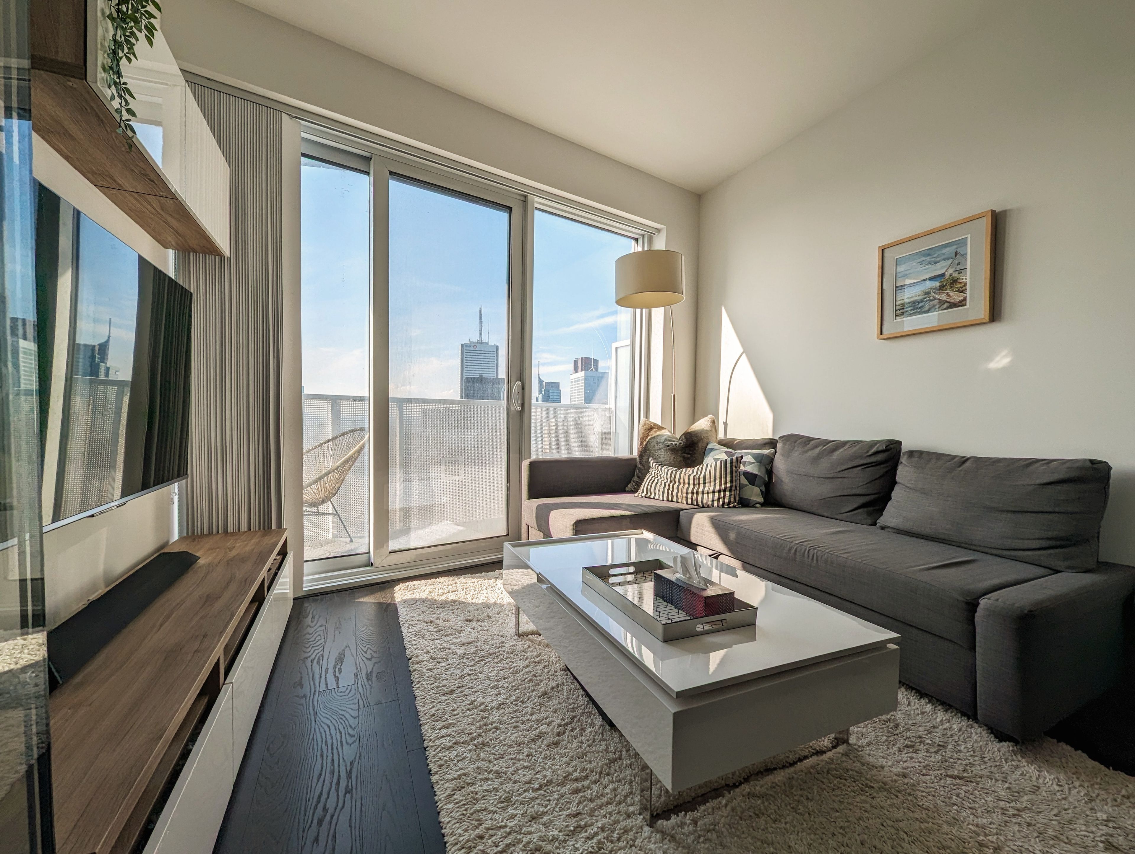 100 Harbour Street - Downtown