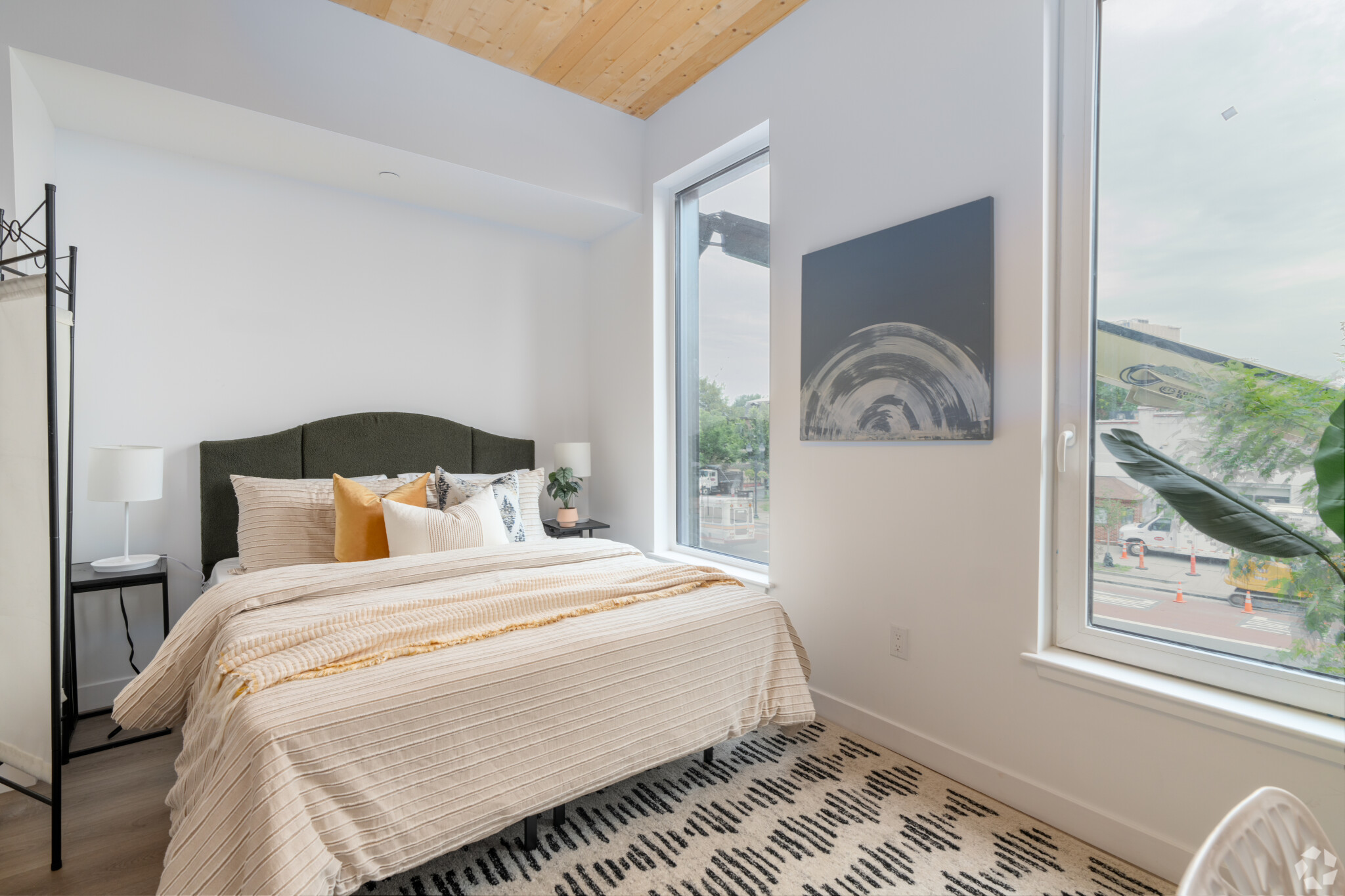 154 Broadway - East Somerville