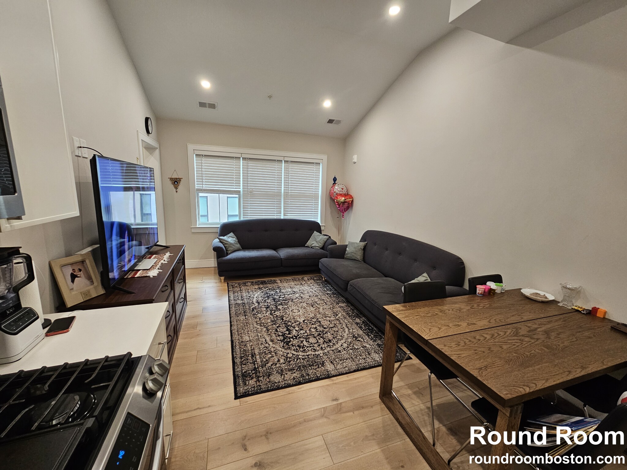 9 Everett St. - Allston