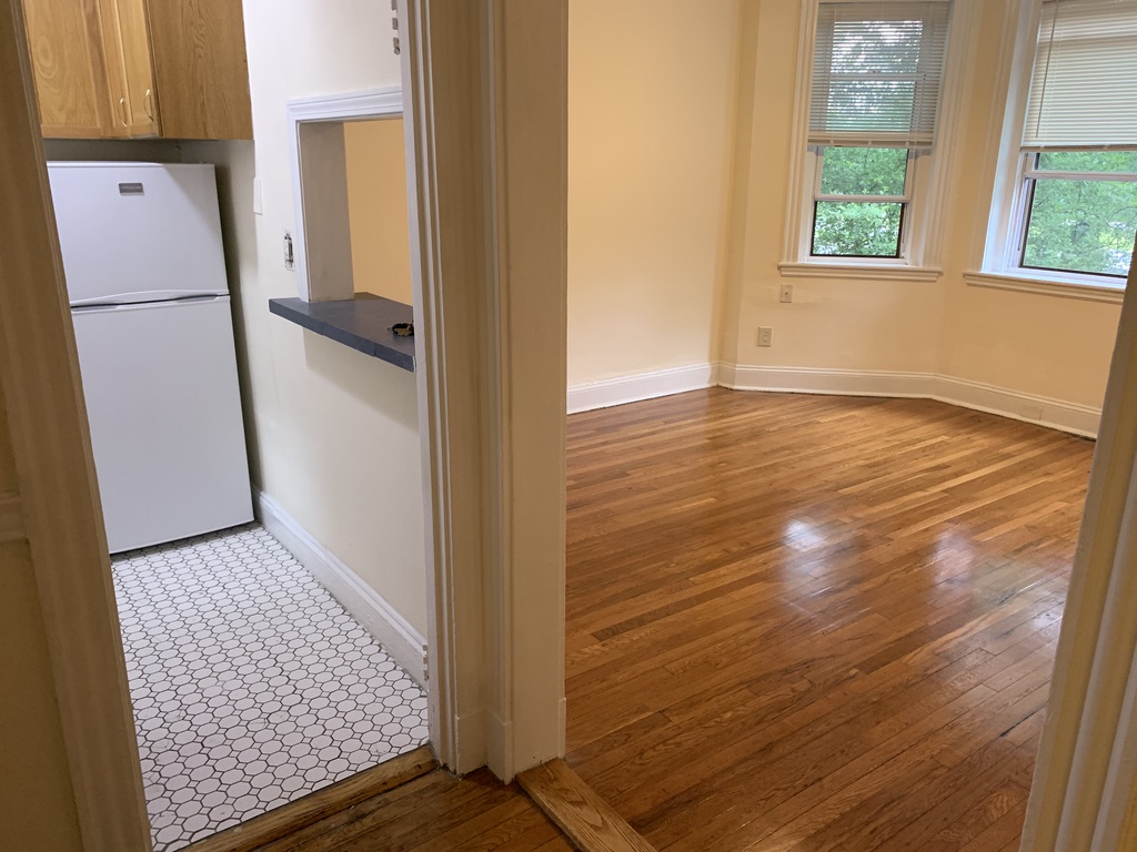360 Riverway - Mission Hill