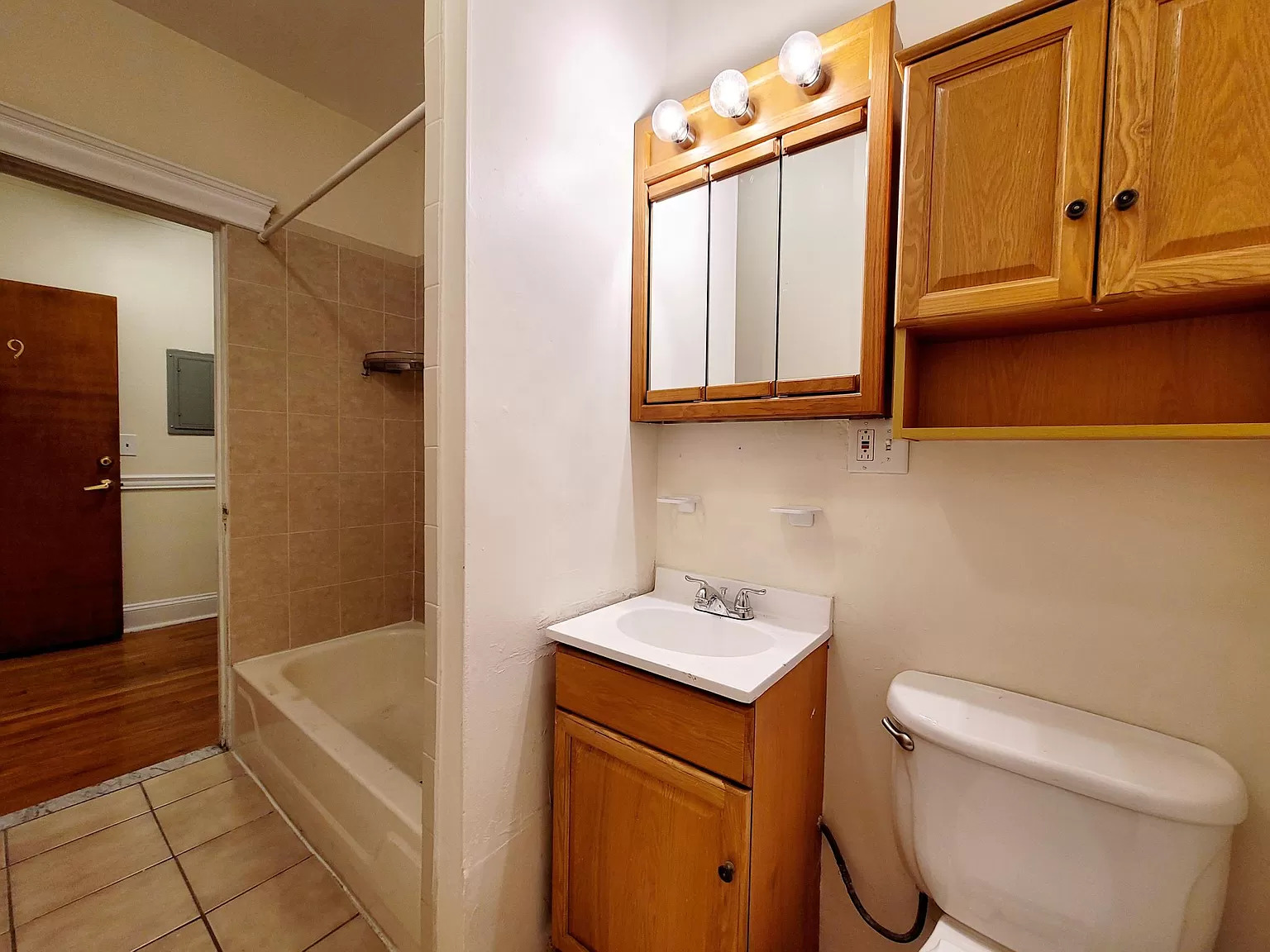 360 Riverway - Mission Hill