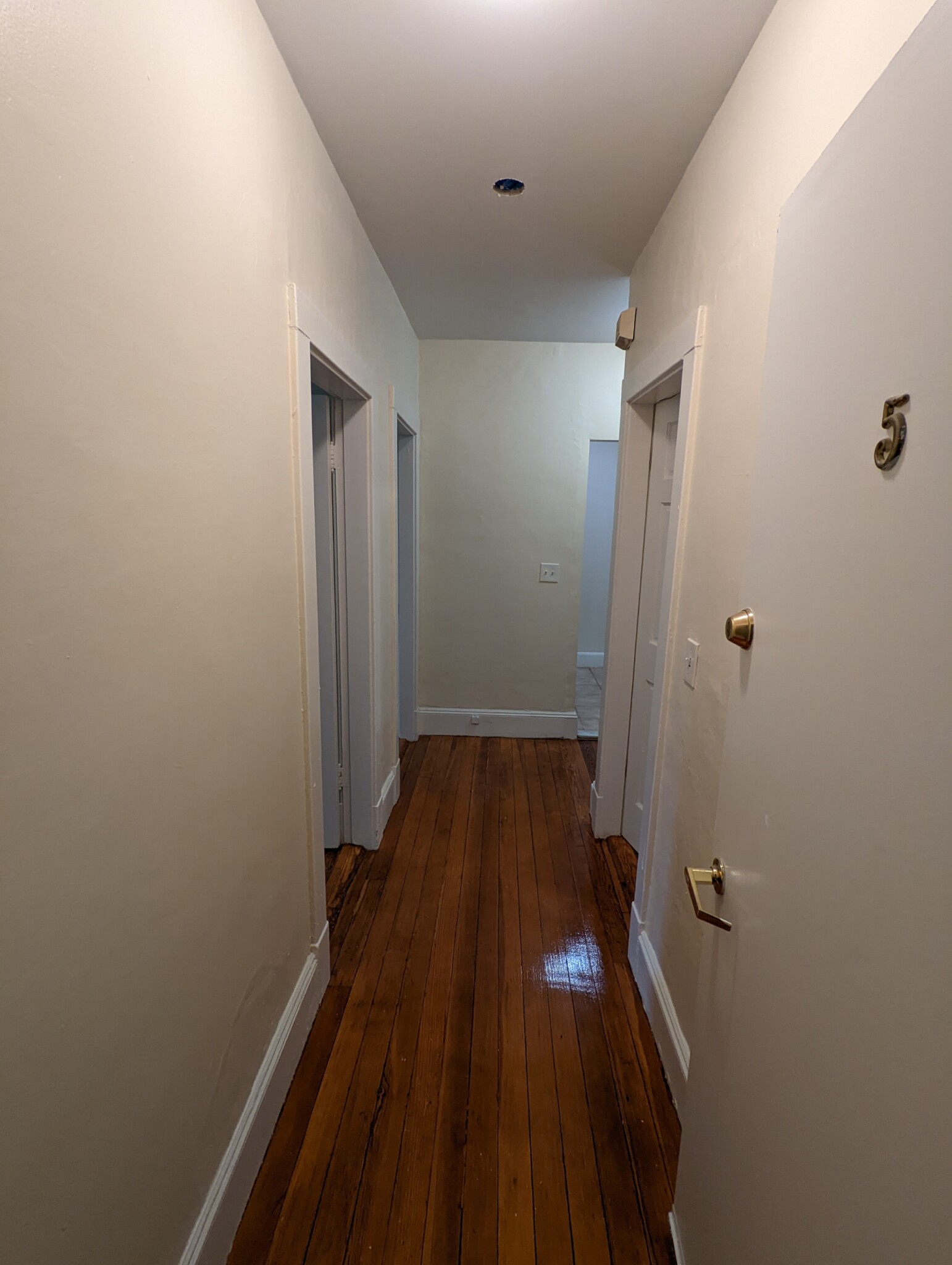132/5 Oxford St. - Porter Square