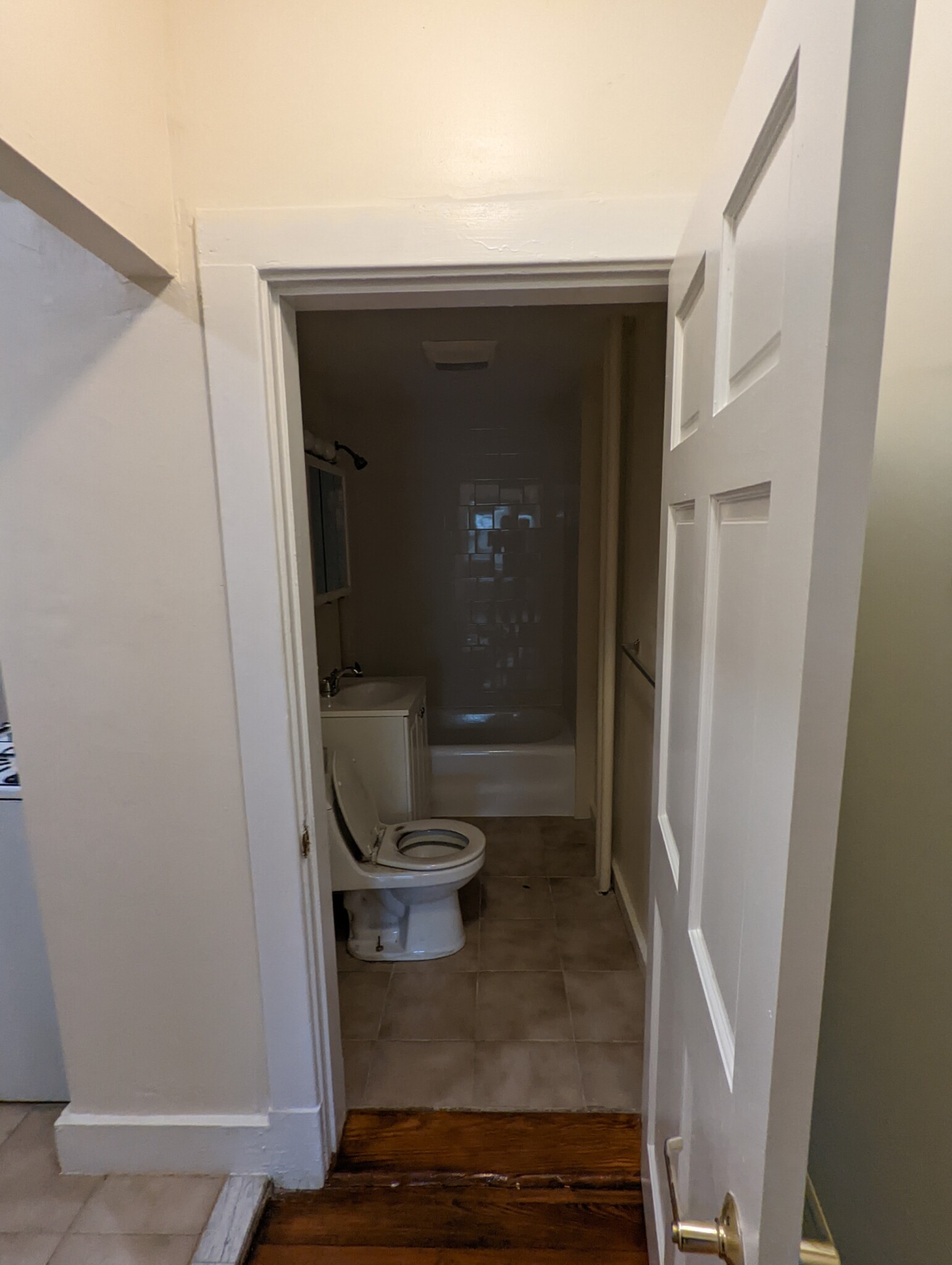 132/5 Oxford St. - Porter Square