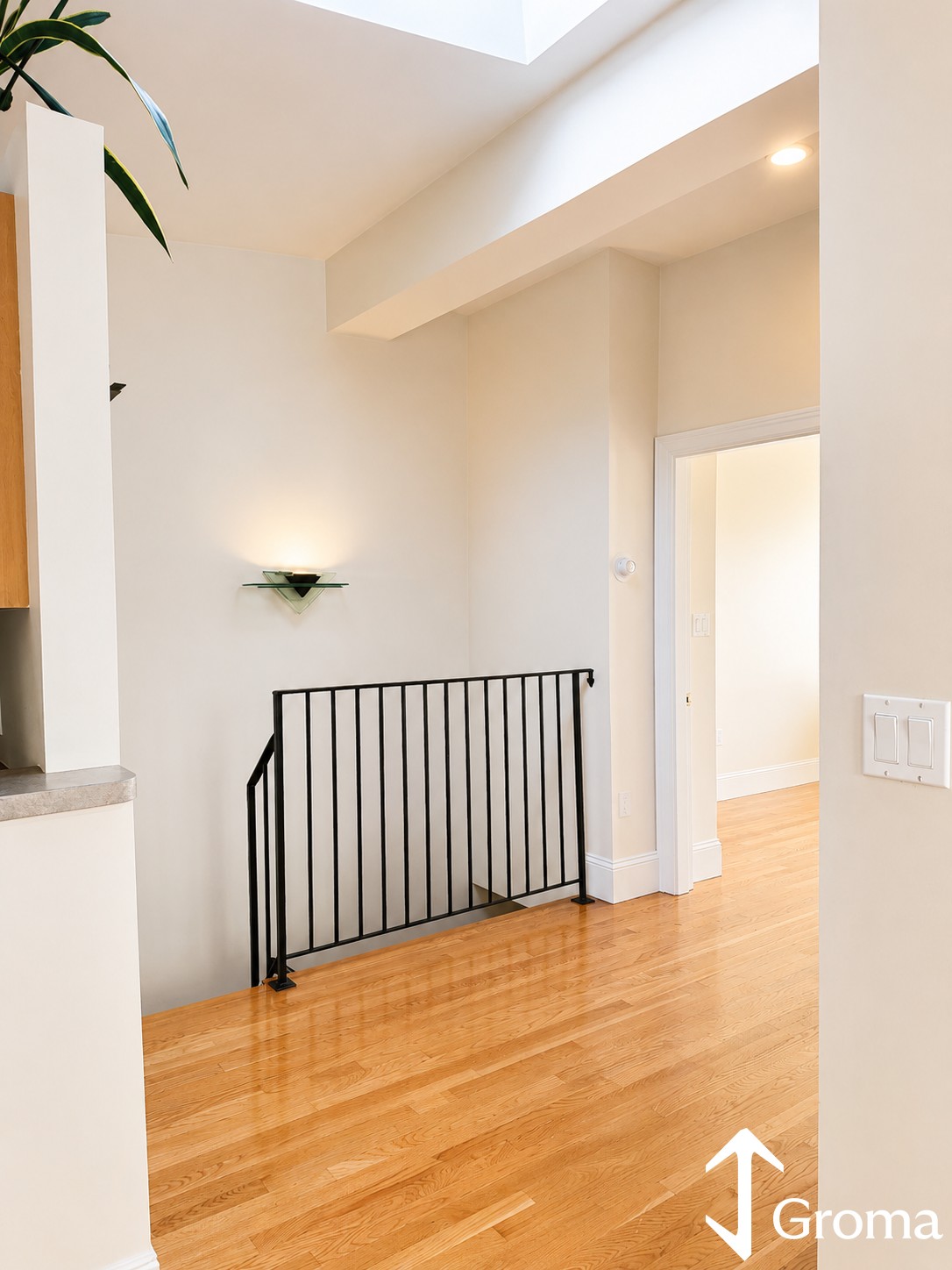 4-12 Humboldt Place4-12 Humboldt Pl. - South Boston