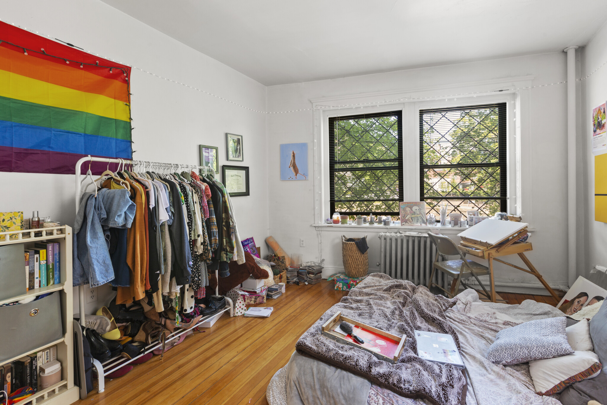 1462 Commonwealth - Brighton