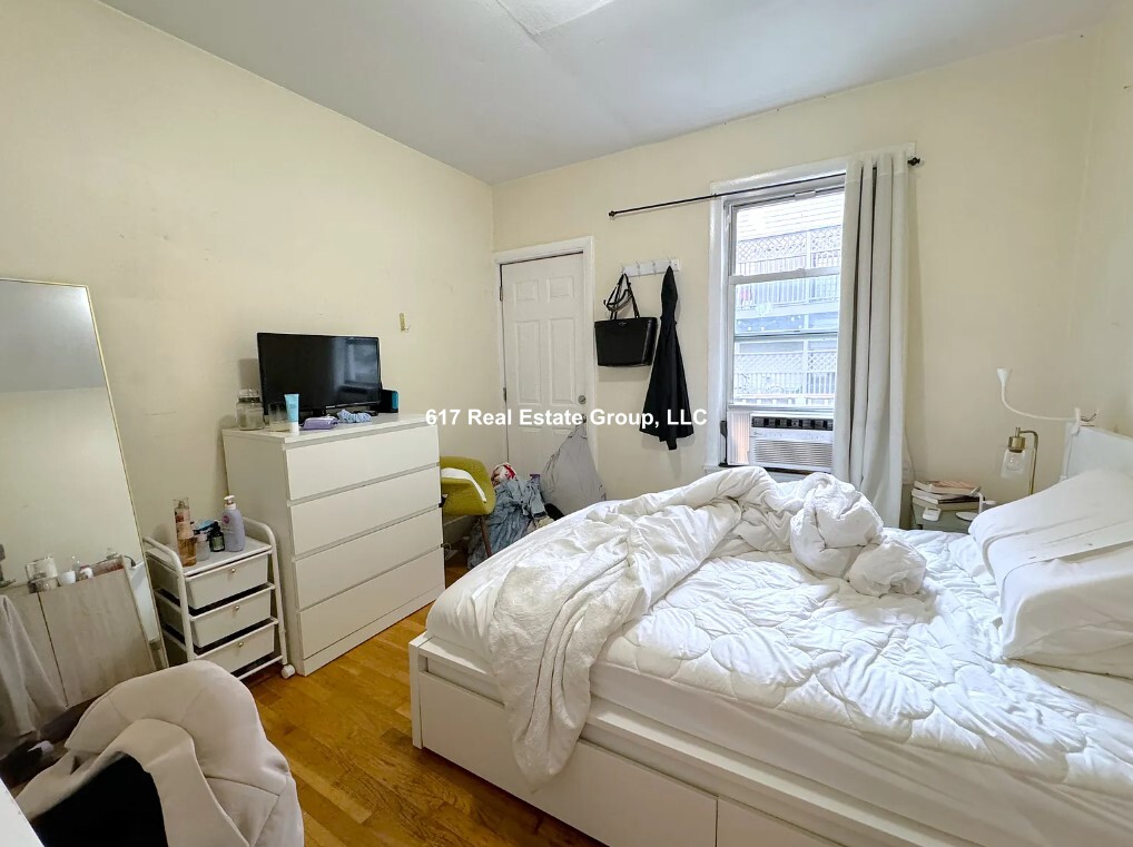 216 Freeman St. - Brookline