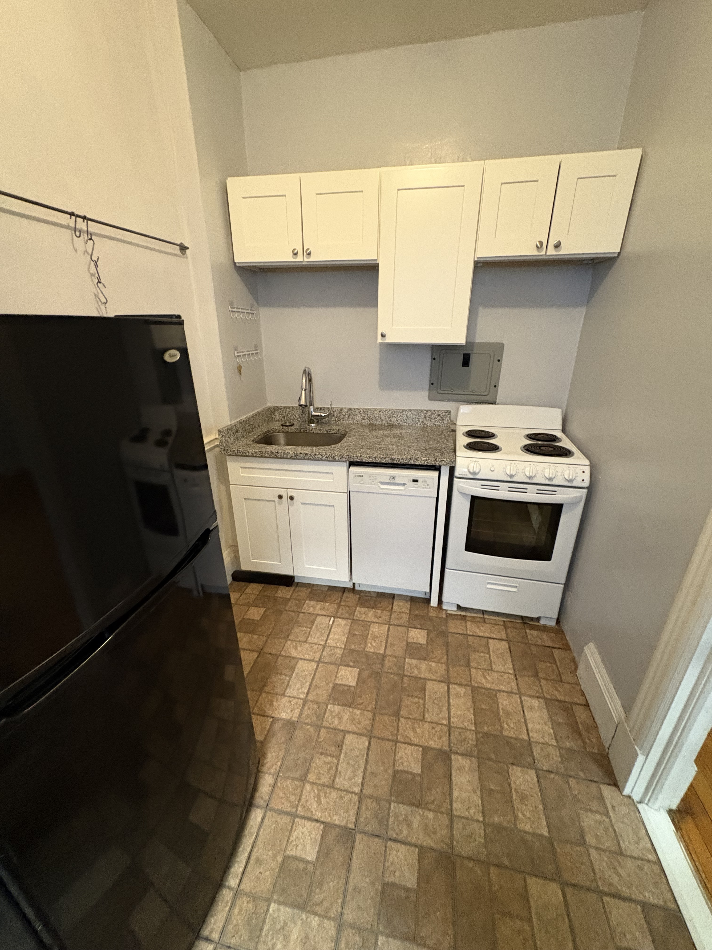 1091 Boylston St. - Fenway