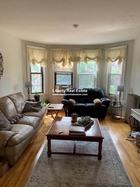 1343 Commonwealth - Allston