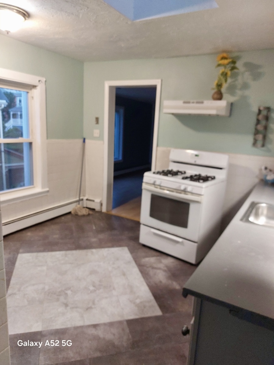 31 Dell Ave. - Hyde Park
