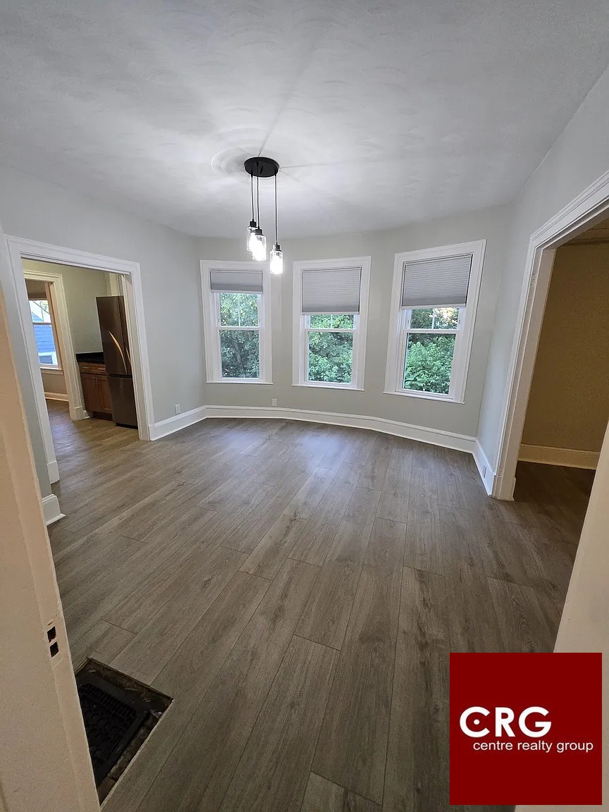 4 Woodville Ter. - Roxbury