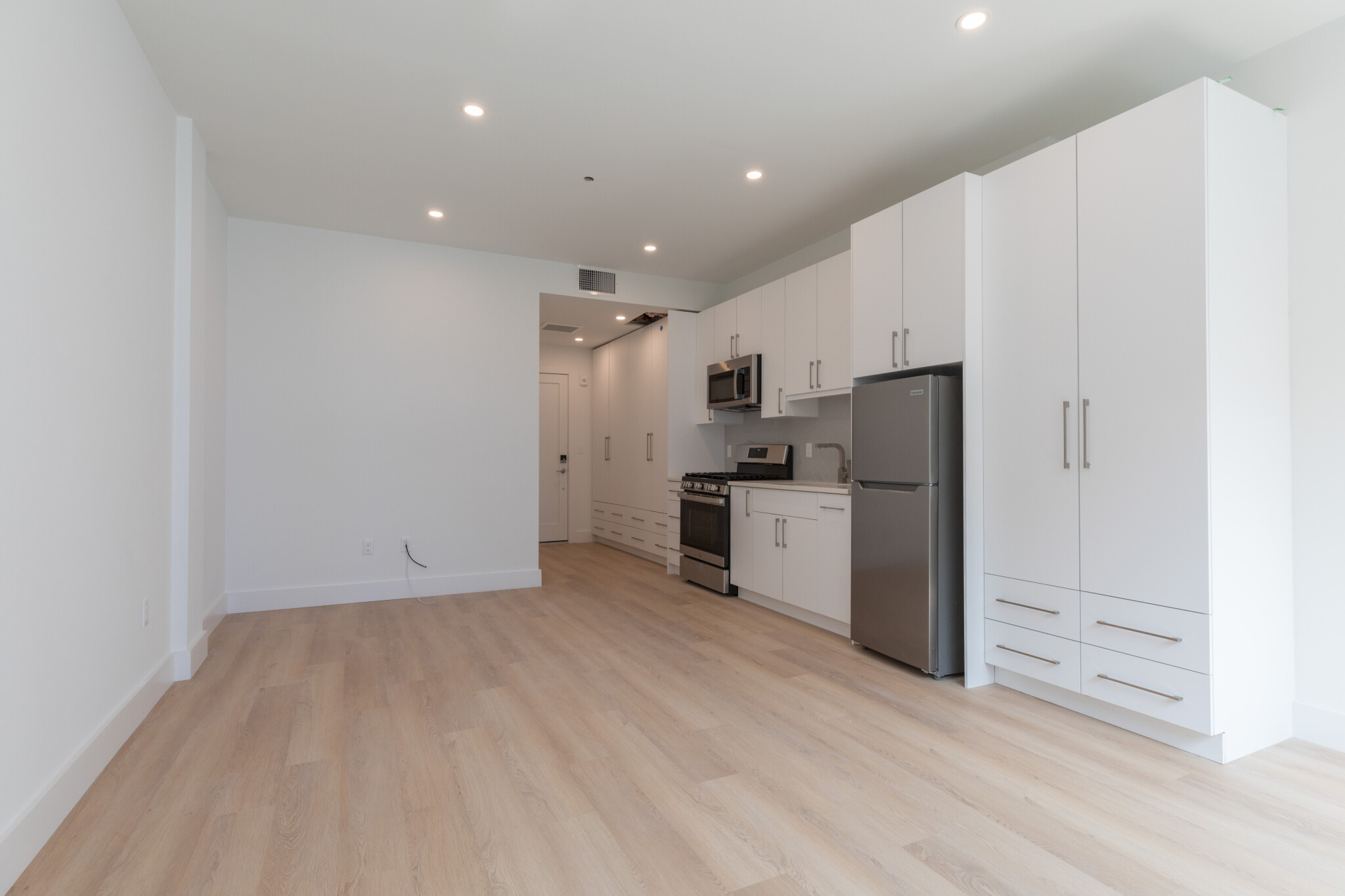 1127 Harrison Ave. - South End