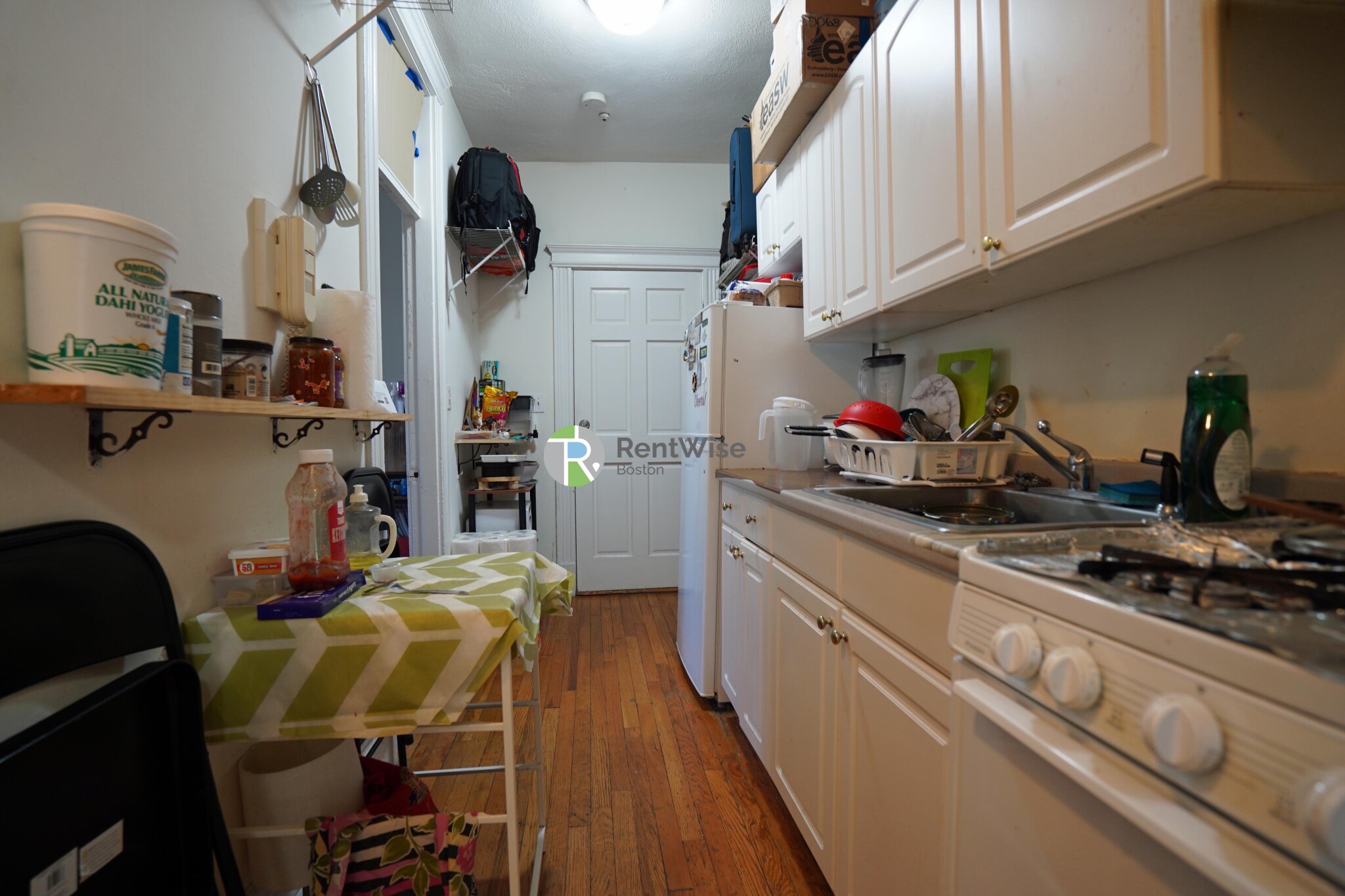 6 Camelot Ct. - Brighton