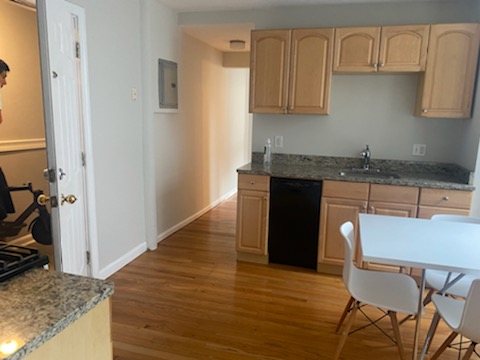 224 Hanover St. - North End
