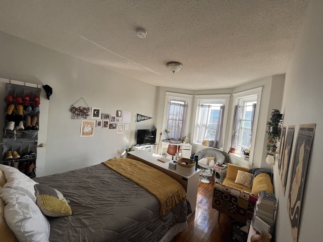 1189 Commonwealth Ave. - Allston
