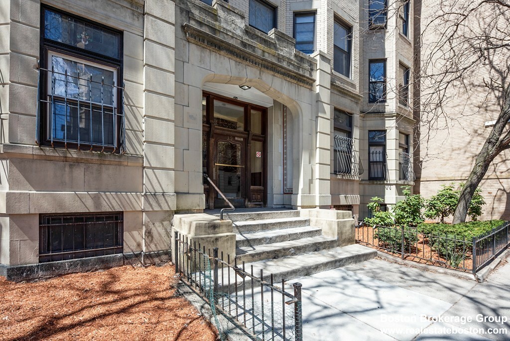 39 Hemenway St. - Fenway