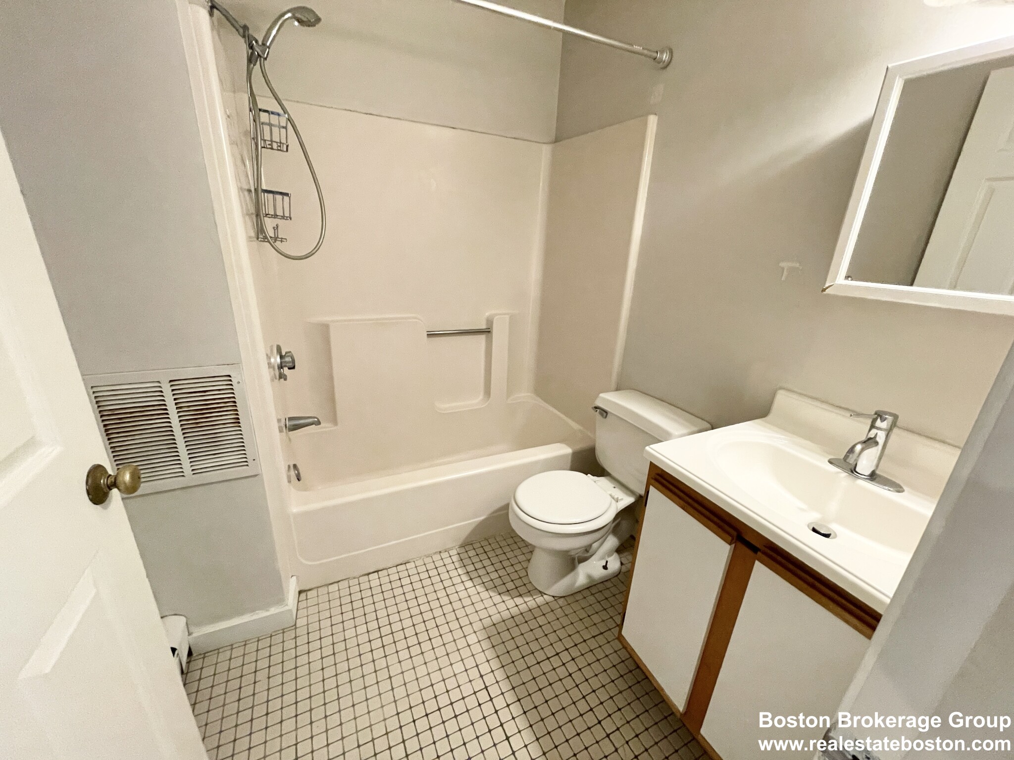 7 Iroquois St. - Mission Hill