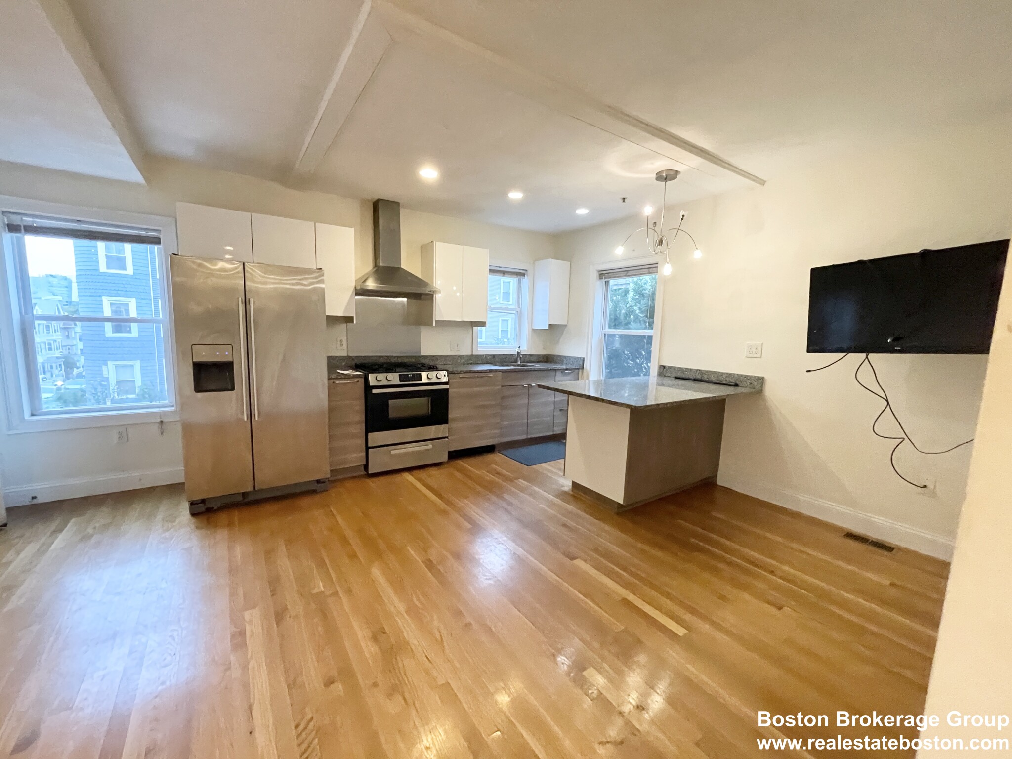 128 Hillside St. - Mission Hill